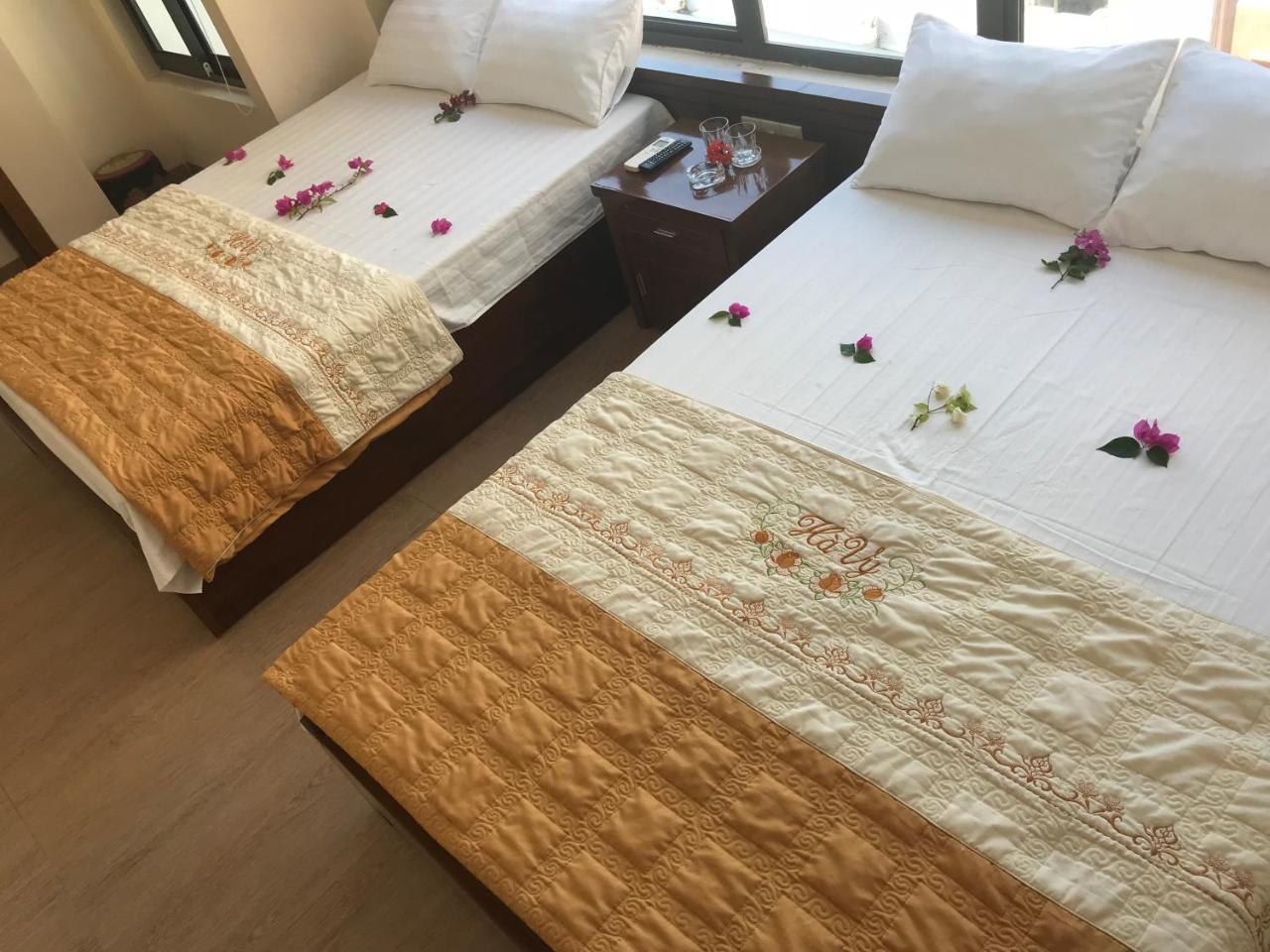 Ha Vy Hotel Cat Ba Island ภายนอก รูปภาพ